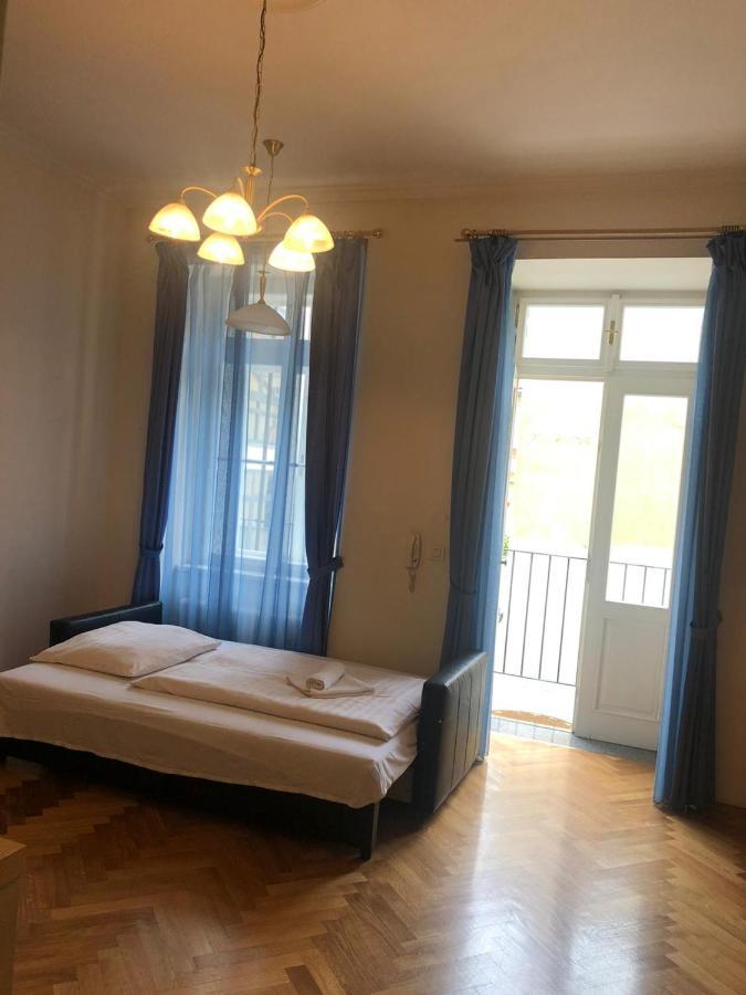 Residence La Familia Prague Exterior photo