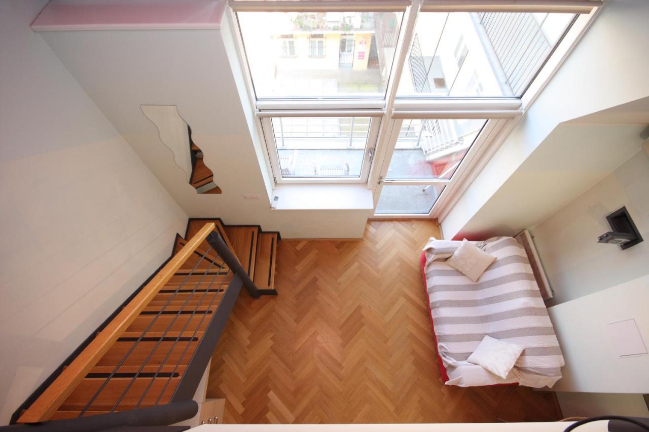 Residence La Familia Prague Exterior photo